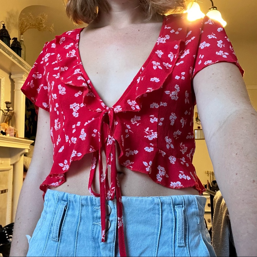 Coral Princess Polly Floral Ruffled Tie Top